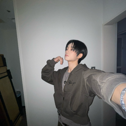 Hyunsoo gallery image