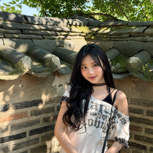 YunSeo gallery image
