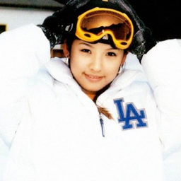 Lee Hyori gallery image