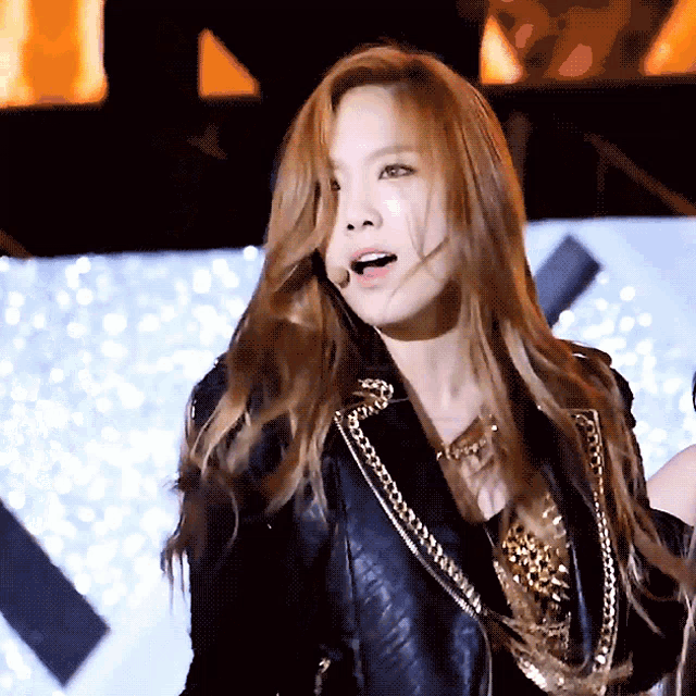 Taeyeon gif