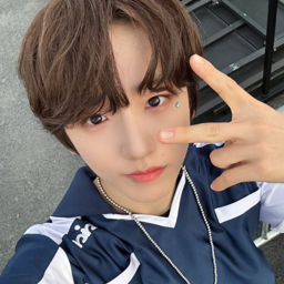 Jeong Semin gallery image