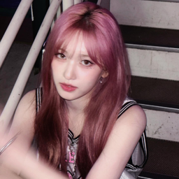 Leeseo gallery image