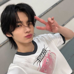 Hikaru gallery image