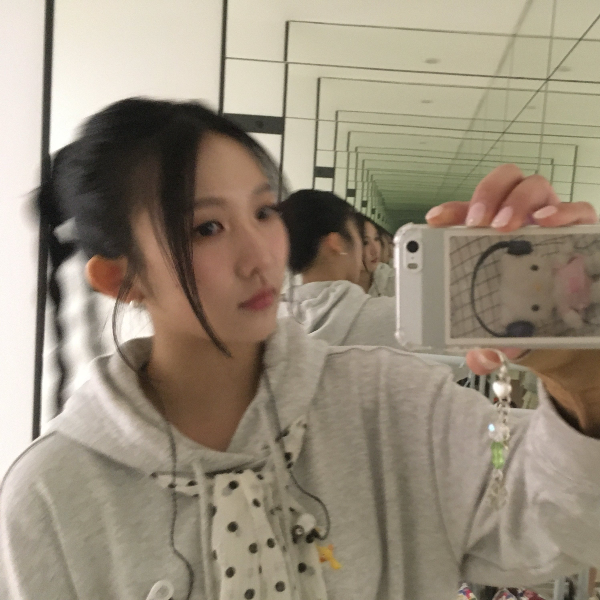 Yeonjung galerijafbeelding