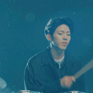 Dowoon gif