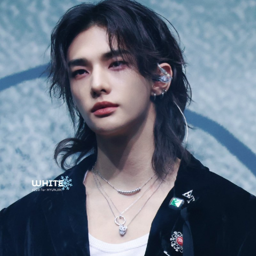 Hyunjin gallery image