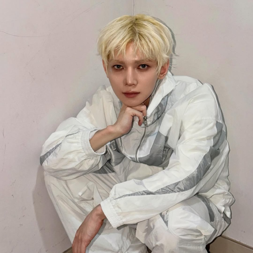 Yeosang gallery image