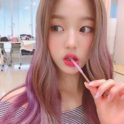 Wonyoung gallery image