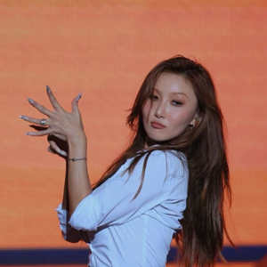 Hwasa gallery image