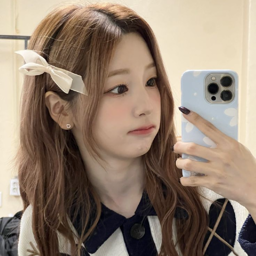 Yeonhee gallery image