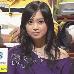 Ahyoomee gallery image