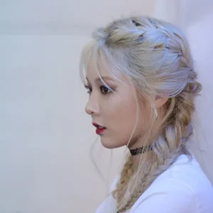 Hyuna gallery image
