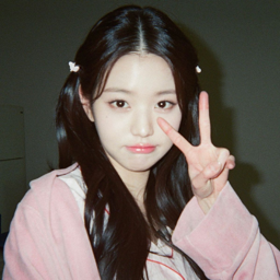 Wonyoung gallery image