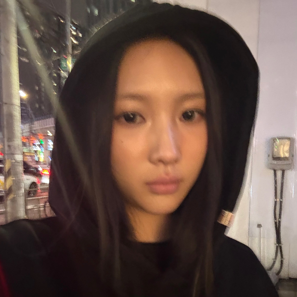 Yeonjung gallery image