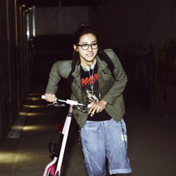 Shin Dongwoo gallery image