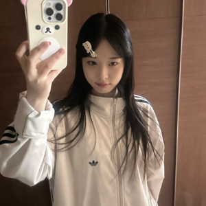 Seonyou gallery image