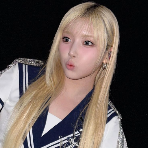 Jiwoo gallery image