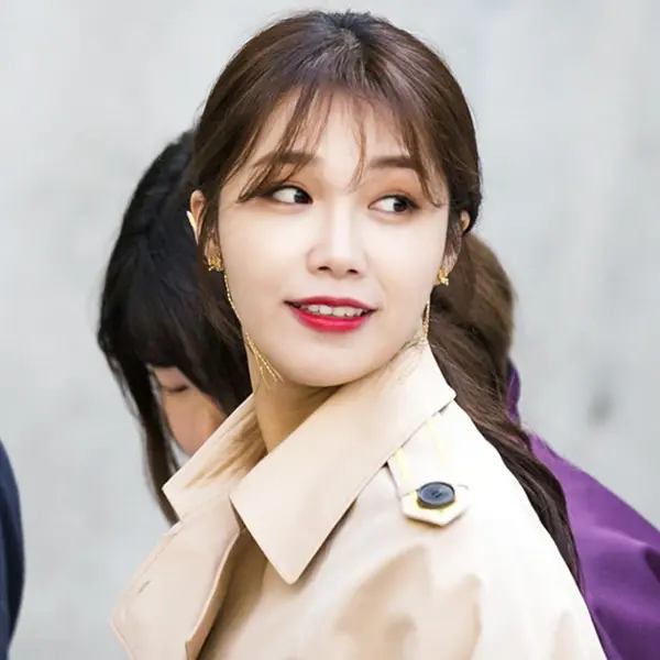 Eunji gallery image