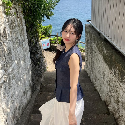 Hana gallery image