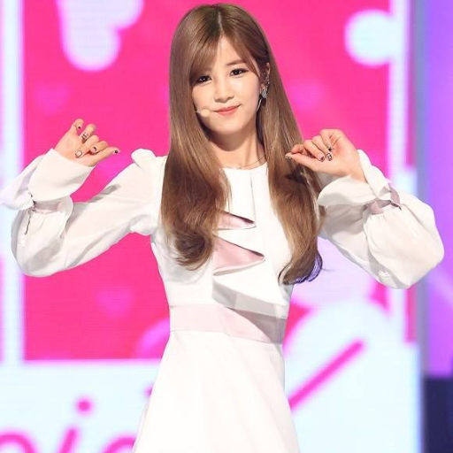 Chorong gallery image