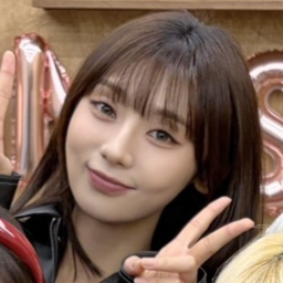 Hyeonju gallery image