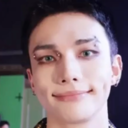 Hyunjin gallery image