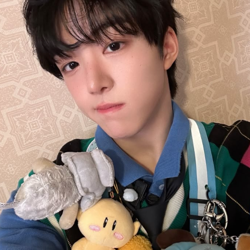 Baek Junhyuk gallery image