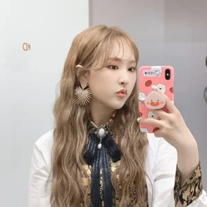 Jungwoo gallery image