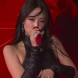 Jennie gallery image