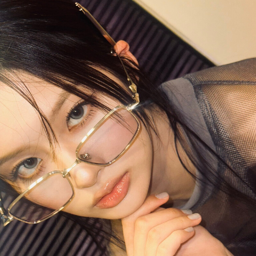 Sullyoon gallery image