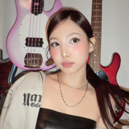 Nayeon gallery image