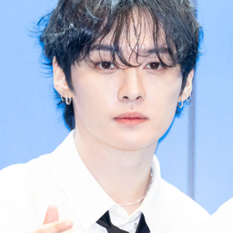 Lee Know gallery image