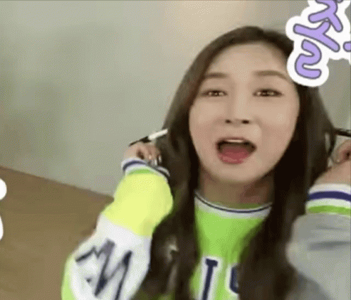 Dayoung gif