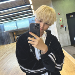 Lee Hanbin gallery image