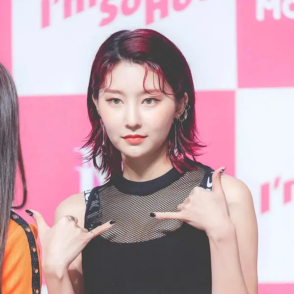 Hyebin gallery image