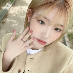 Hyunbin gallery image