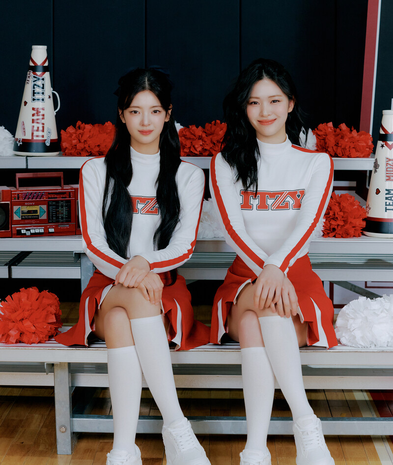 ITZY photo