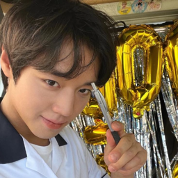 Jihoon gallery image