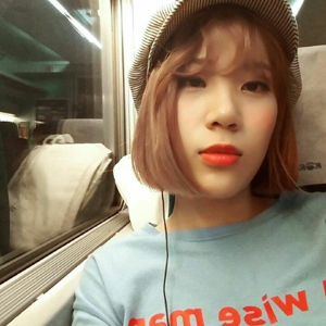 Jiyoon gallery image