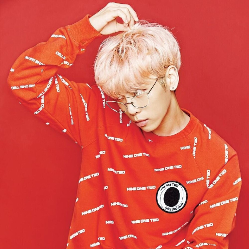 Jonghyun gallery image