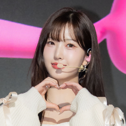 Hyobin gallery image