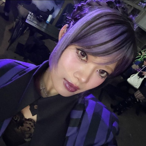 Naoko gallery image