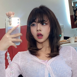 Vanesya gallery image