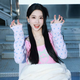 Liu Jiaxin gallery image