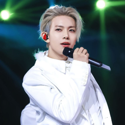 Heeseung gallery image