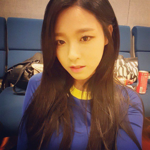 Seolhyun gallery image