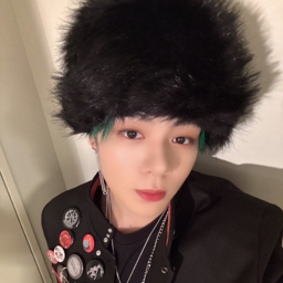 Tsurubo Shion gallery image