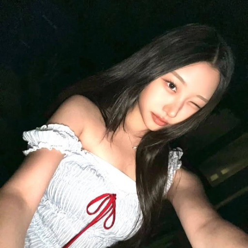 Ilee gallery image