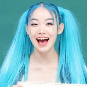 Suhyeon gallery image