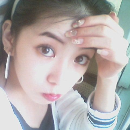 Kim Jihyeのギャラリー画像